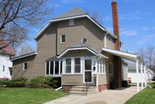 1119 9th St, Nevada IA  50201-1705 exterior
