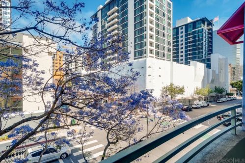 1501 India St, San Diego CA 92101-2246 exterior