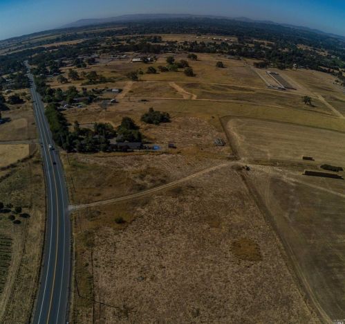 4305 Petaluma Hill Rd, Santa Rosa, CA 95404-9753