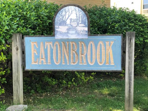 56 White St, Tinton Falls NJ  07724-4808 exterior