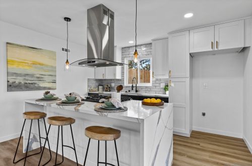 4570 Mount La Platta Pl, San Diego CA  92117-3045 exterior