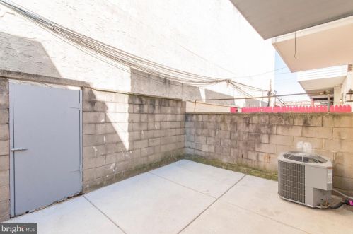 1319 Mckean St, Philadelphia PA  19148-2219 exterior