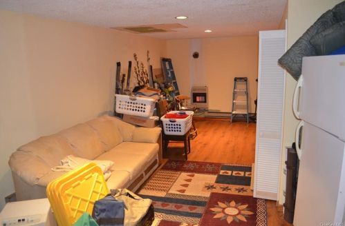 1 Winterthur Rd, Woodridge NY  12789-5942 exterior