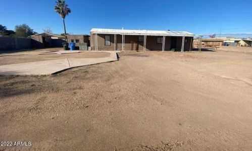 20824 35th Dr, Glendale, AZ 85308-2148
