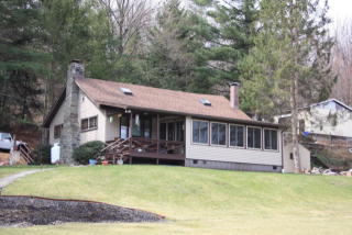 224 Lakeview Dr, Kingsley, PA 18826-6655