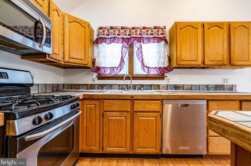 4940 Skippack Pike, Collegeville PA  19473-2049 exterior