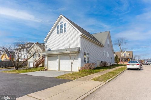 1502 Grant Ave, Woodlyn, PA 19094-1616