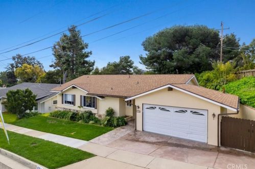 4716 Rockbluff Dr, Palos Verdes Estates, CA 90274-1516