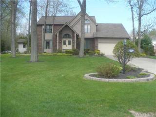 595 Sherwood Ct, Stella Niagara, NY 14092-1471