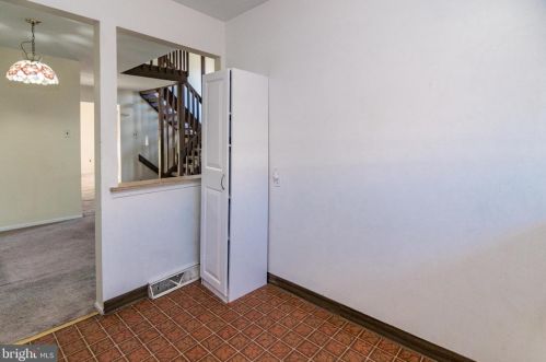 9 Cedar Creek Ct, Bear DE  19701-1001 exterior