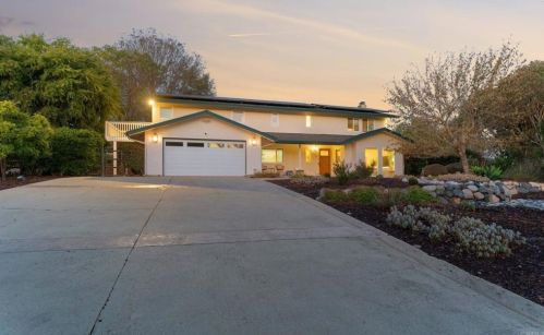 1322 Hamilton Ln, Escondido CA  92029-4316 exterior