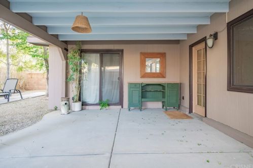 2018 Lingard St, Lancaster CA 93536-1405 exterior