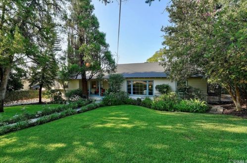 170 Alegria Ave, Sierra Madre, CA 91024-2805