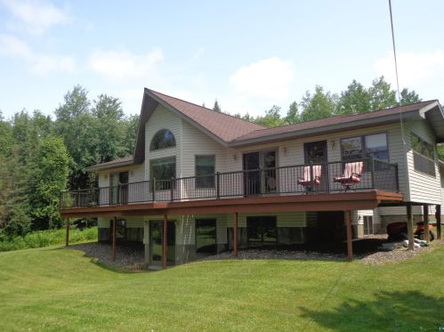 4566 Rice Lake Dam Rd, Duluth, MN 55803-9408