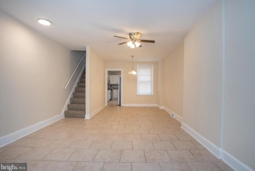 317 Jackson St, Wilmington, DE 19805-3614