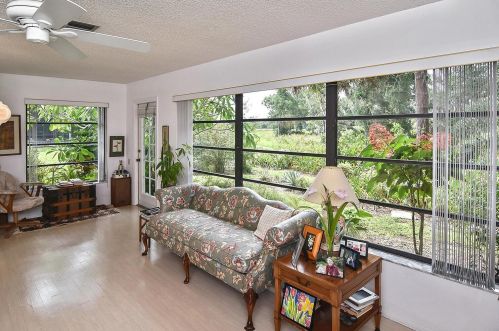 308 South Dr, Nokomis FL  34275-1343 exterior