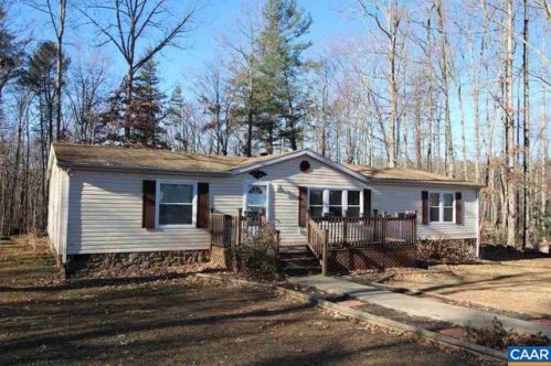 5781 Alberene Rd, Esmont, VA 22937-1545