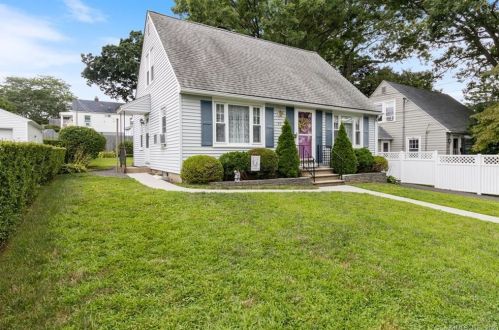 45 Rockwell Ave, Waterbury, CT 06708-1754