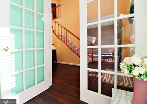 164 Pebble Beach Dr, Charles Town WV  25414-4074 exterior