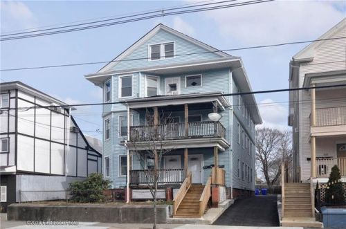 125 Academy Ave, Providence, RI 02908-4540