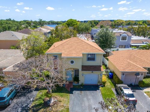 11728 12th St, Hollywood FL  33026-3841 exterior