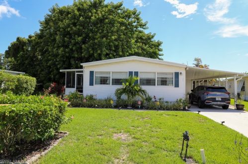 434 Riviera Blvd, Naples, FL 34112-9105