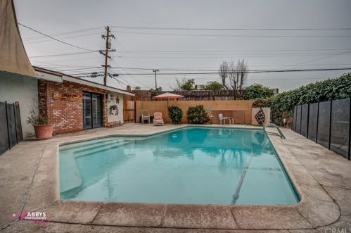 3607 Wenatchee Ave, Bakersfield, CA 93306-1611