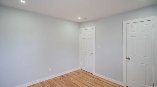 17 16 St, Deer Park NY  11729-4909 exterior