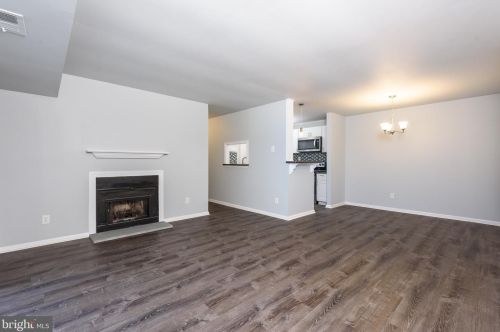55 Le Forge Ct, Wayne, PA 19087-1223