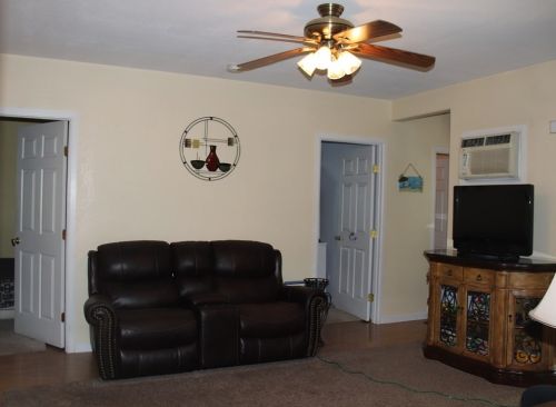 42 Brg St, Monson MA  01057-1208 exterior