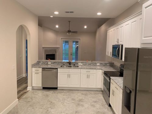 4510 Ashford Dr, Winter Haven, FL 33880-1148