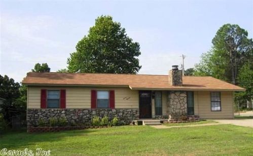 1600 Britney Dr, North Little Rock, AR 72120-4812