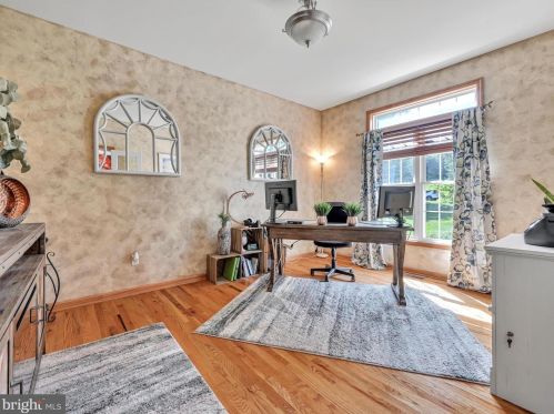 23 Grey Hawk Dr, Molino PA  17961-9172 exterior