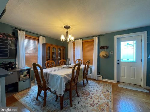 1223 Feist Ave, Pottstown PA  19464-3923 exterior