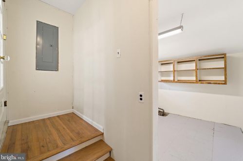 12904 Free St, Nokesville VA  20181-2221 exterior