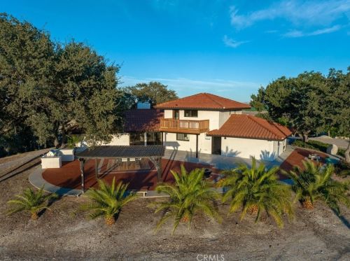 3310 Neal Spg Rd, Templeton CA  93465-9636 exterior