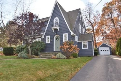 251 Beverly Rd, Worcester MA  01605-1402 exterior