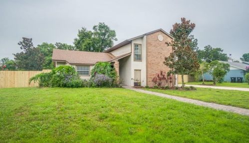 1713 Green Meadow Ln, Orlando, FL 32825-8260