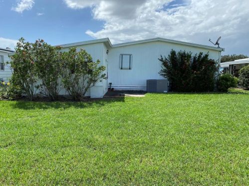 15 Navel Dr, Winter Haven, FL 33884-3024