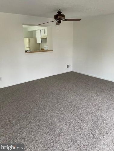 43 Vanderbilt Ct, Erial NJ  08081-2914 exterior