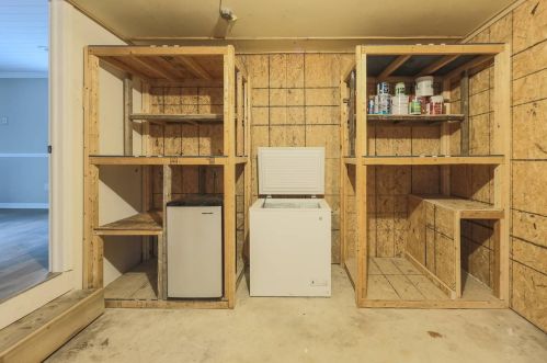 5719 Tall Oaks Dr, Milford OH  45150-2525 exterior