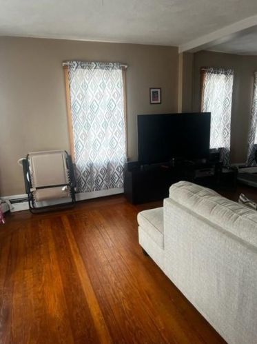 66 Sterling Ave, Providence, RI 02909-3530