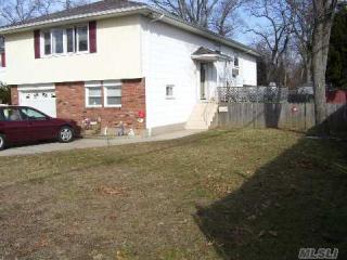 202 Linwood Ave, Cedarhurst, NY 11516-1718