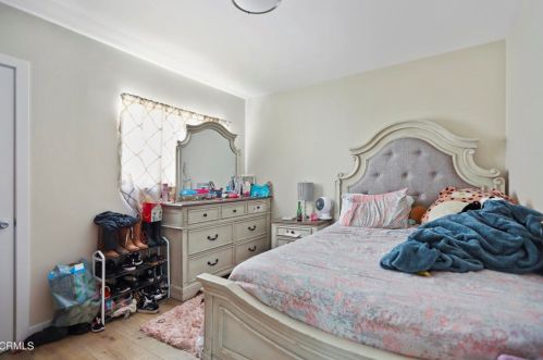 231 Roosevelt Ave, Oxnard CA  93030-0054 exterior