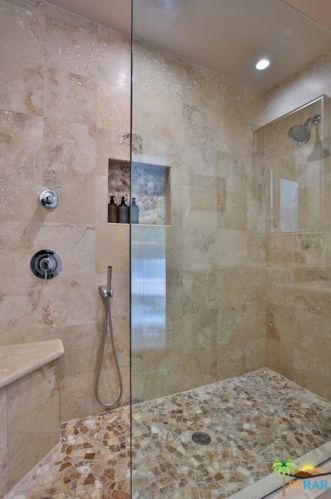 1135 Sunrise Way, Palm Springs CA  92262-5310 exterior