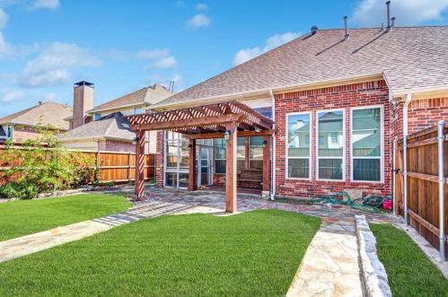 619 Killarney, Richardson TX 75081-5156 exterior