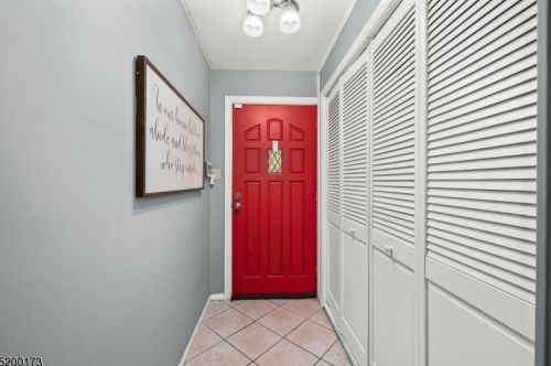 47 Looker St, Industrial Hillside NJ  07205-2818 exterior