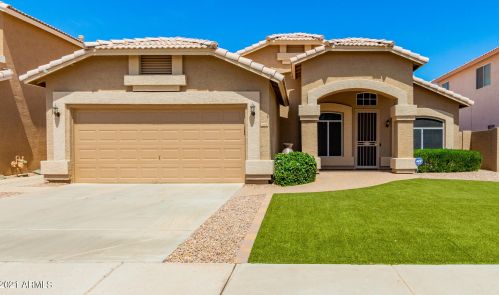 5182 Harrison St, Chandler, AZ 85226-1955