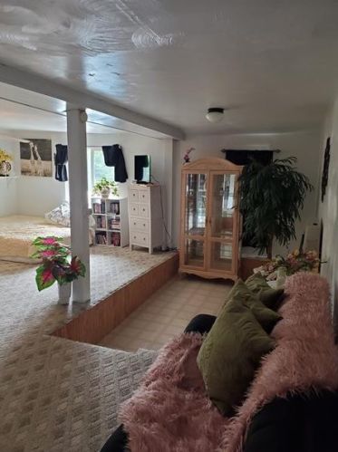 121 Narrows Rd, South Connellsville PA  15425-6145 exterior