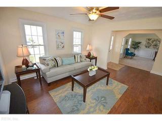 2839 Colchester Cres, Norfolk, VA 23504-4015